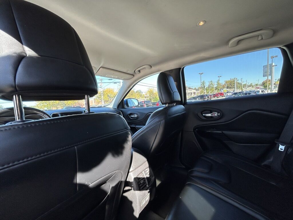2021 Jeep Cherokee Altitude Crestwood KY