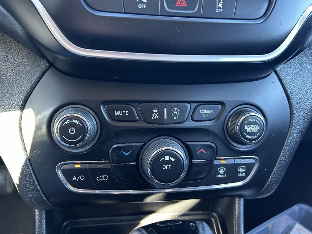2021 Jeep Cherokee Altitude Crestwood KY