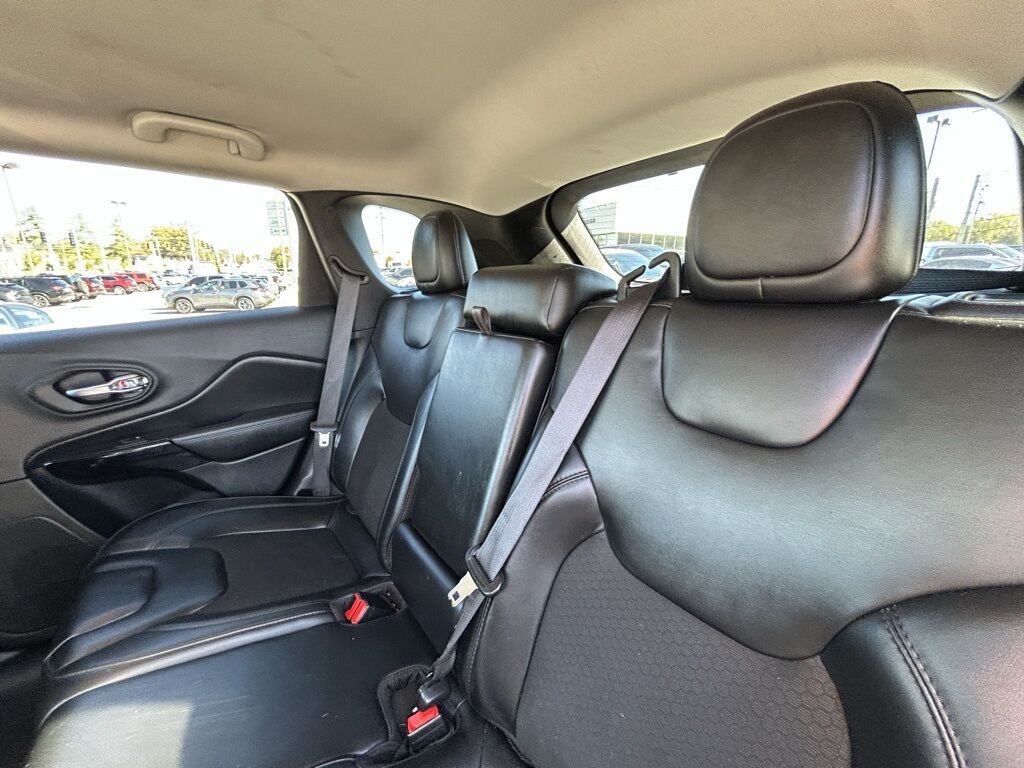 2021 Jeep Cherokee Altitude Crestwood KY