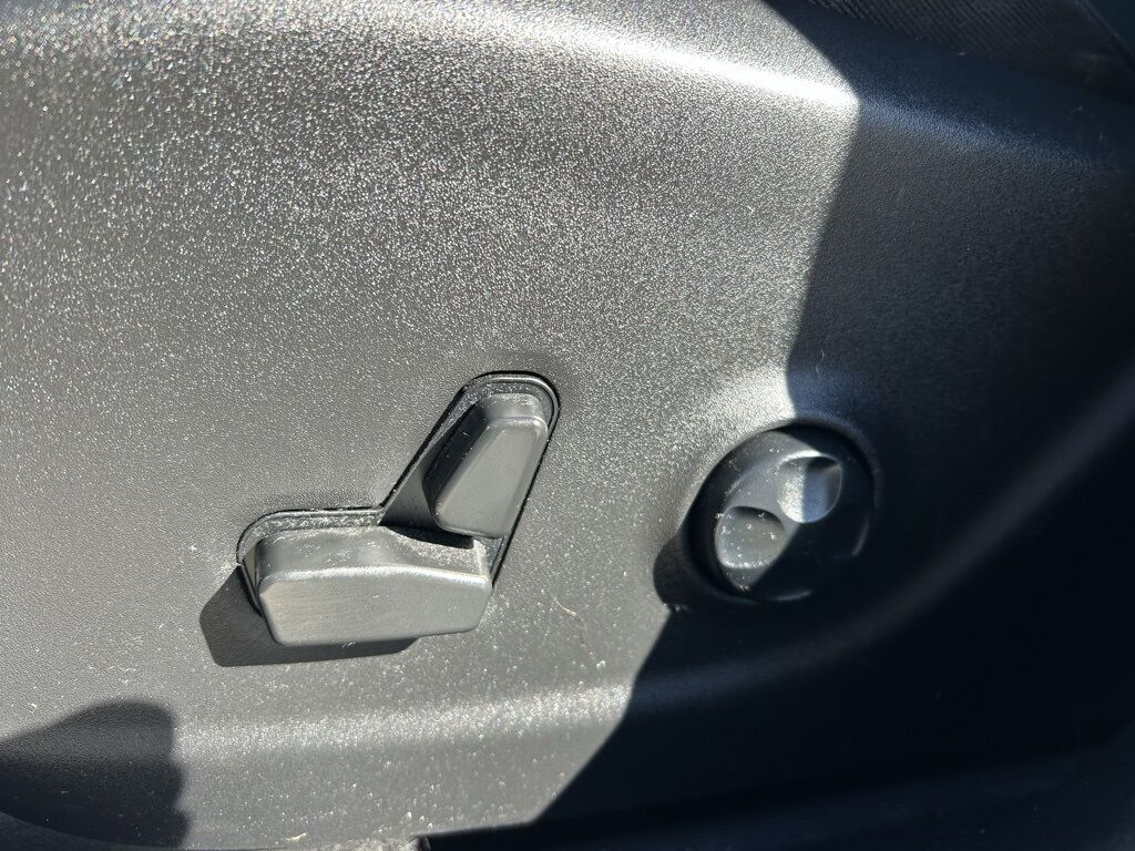 2021 Jeep Cherokee Altitude Crestwood KY