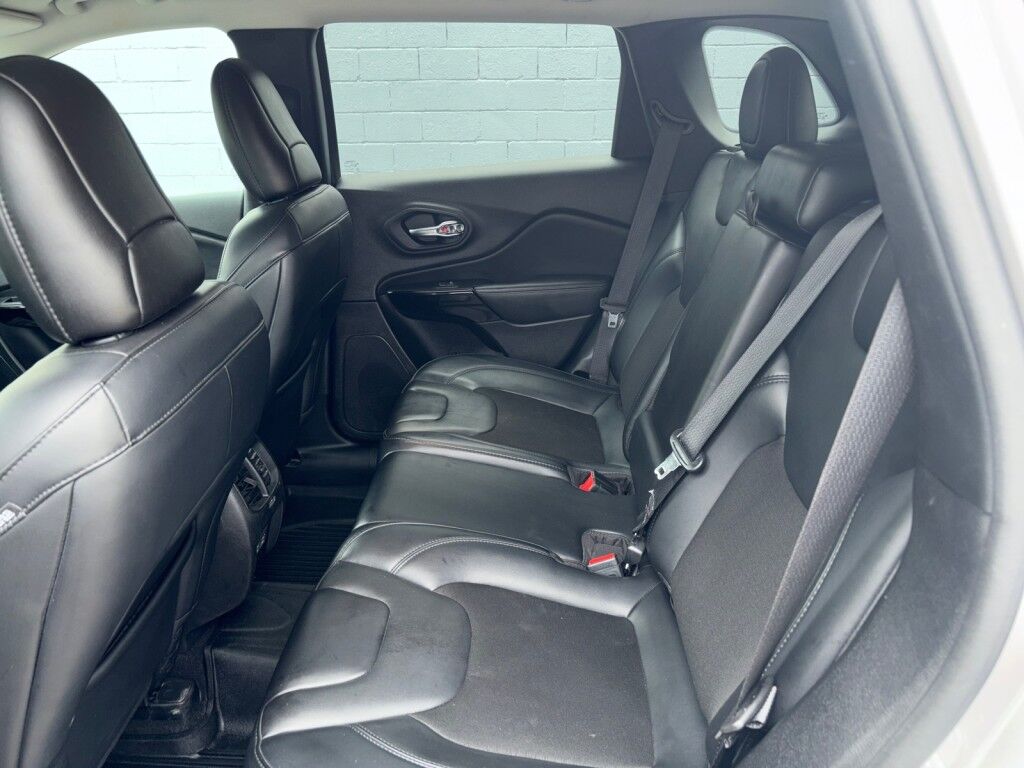 2021 Jeep Cherokee Altitude Owego NY