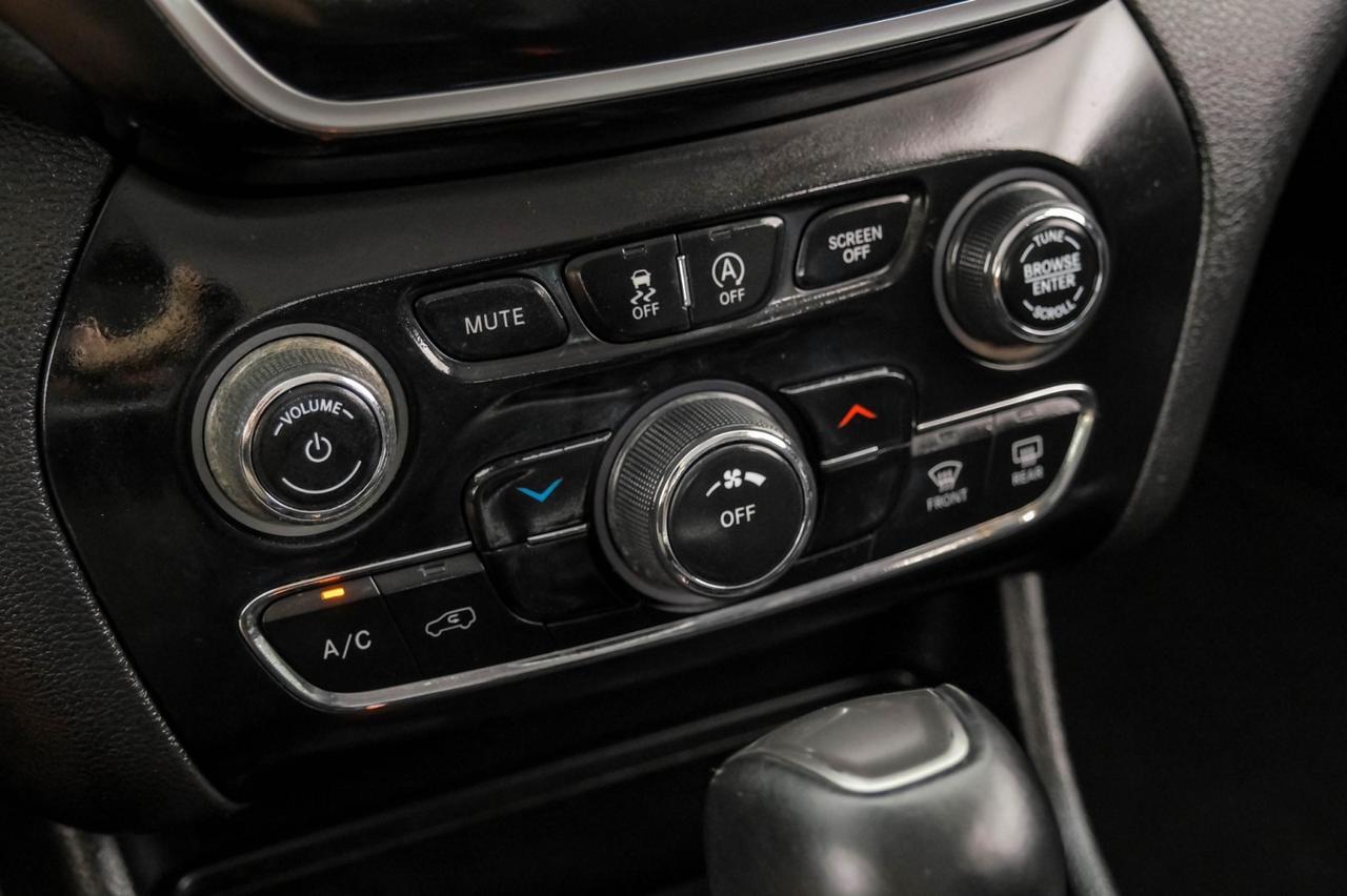 2021 Jeep Cherokee LATITUDE PLUS 4WD BLIND SPOT ASSIST LEATHER HEATED SEATS REAR CA Carrollton TX