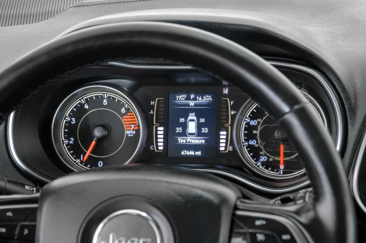 2021 Jeep Cherokee LATITUDE PLUS 4WD BLIND SPOT ASSIST LEATHER HEATED SEATS REAR CA Carrollton TX