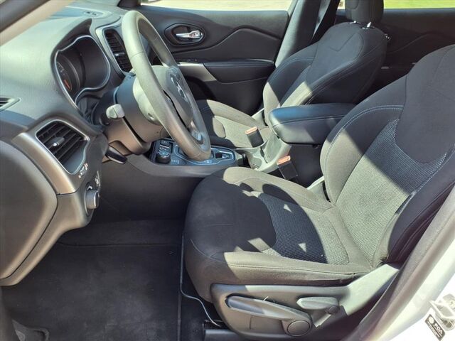 2021 Jeep Cherokee Latitude  TX