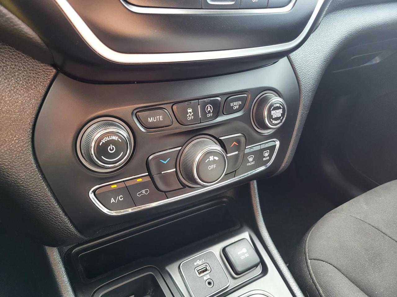 2021 Jeep Cherokee Latitude FWD Beeville TX