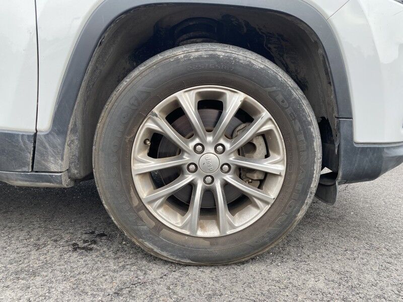 2021 Jeep Cherokee Latitude Lux Bristol  PA
