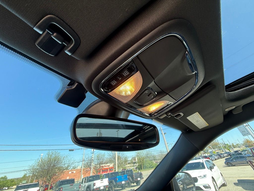 2021 Jeep Cherokee Latitude Lux Crestwood KY