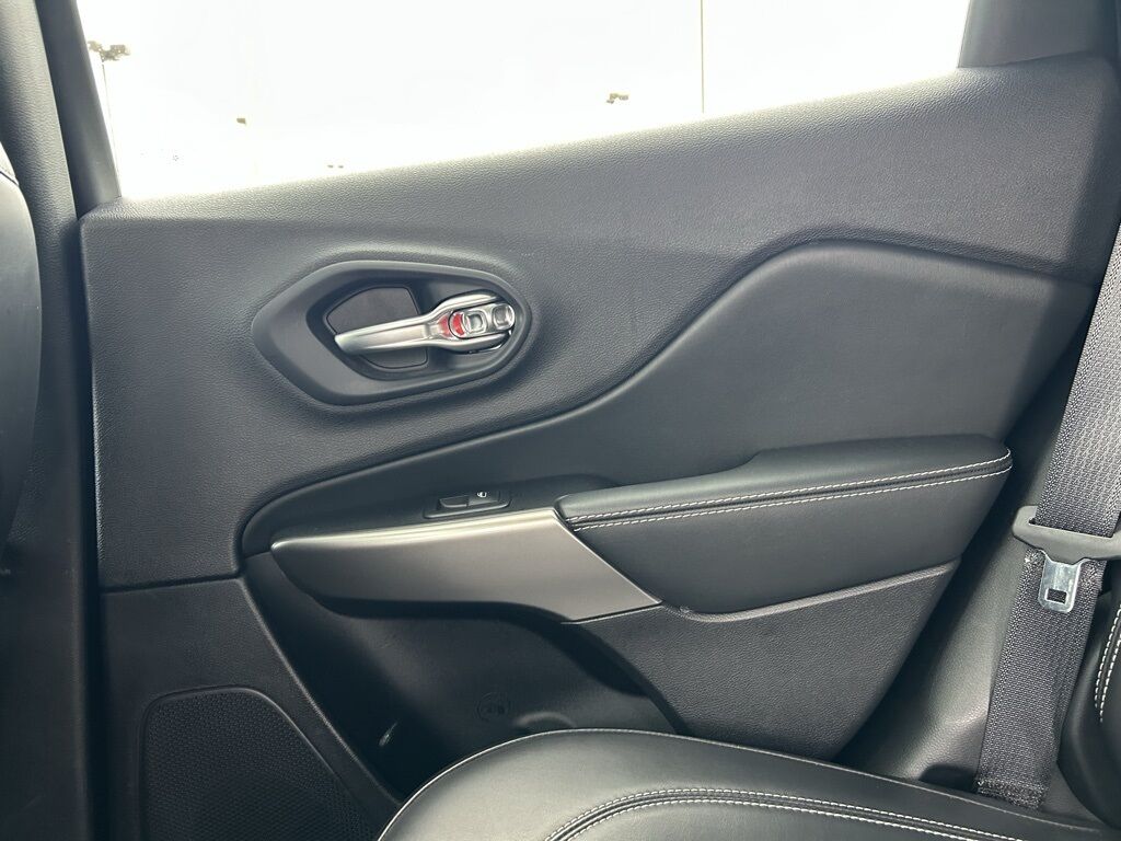 2021 Jeep Cherokee Latitude Lux Crestwood KY