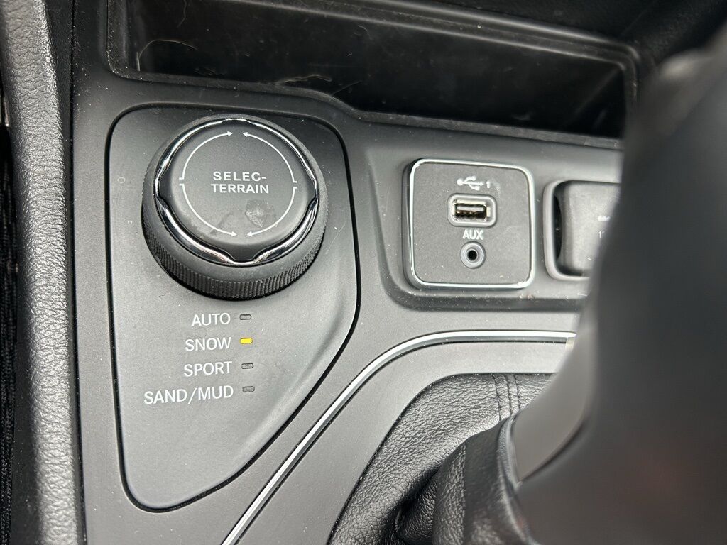 2021 Jeep Cherokee Latitude Lux Crestwood KY