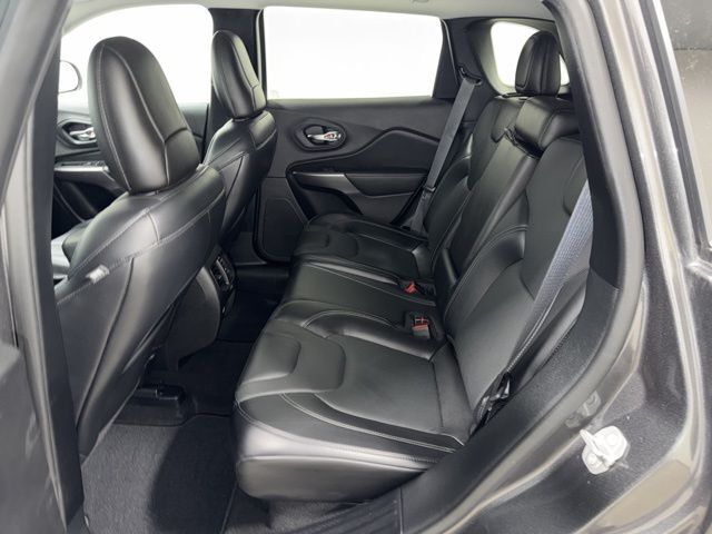 2021 Jeep Cherokee Latitude Lux Pine River MN