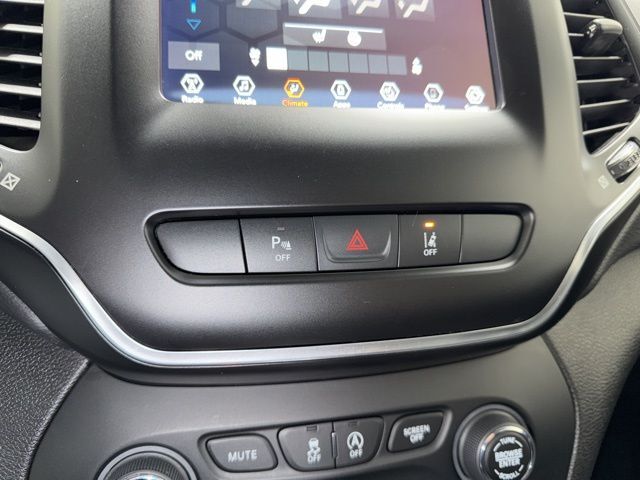 2021 Jeep Cherokee Latitude Lux Pine River MN