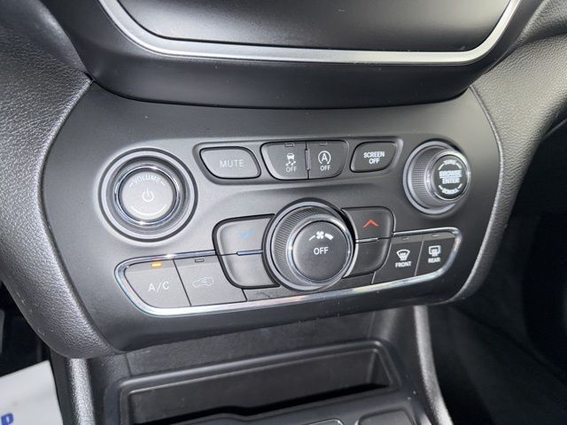 2021 Jeep Cherokee Latitude Lux Pine River MN