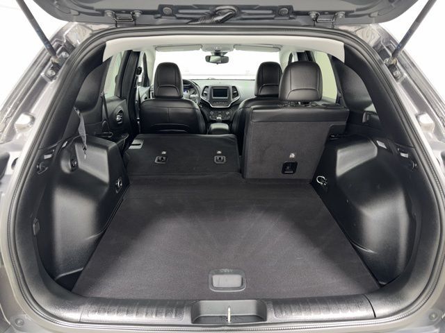 2021 Jeep Cherokee Latitude Lux Pine River MN