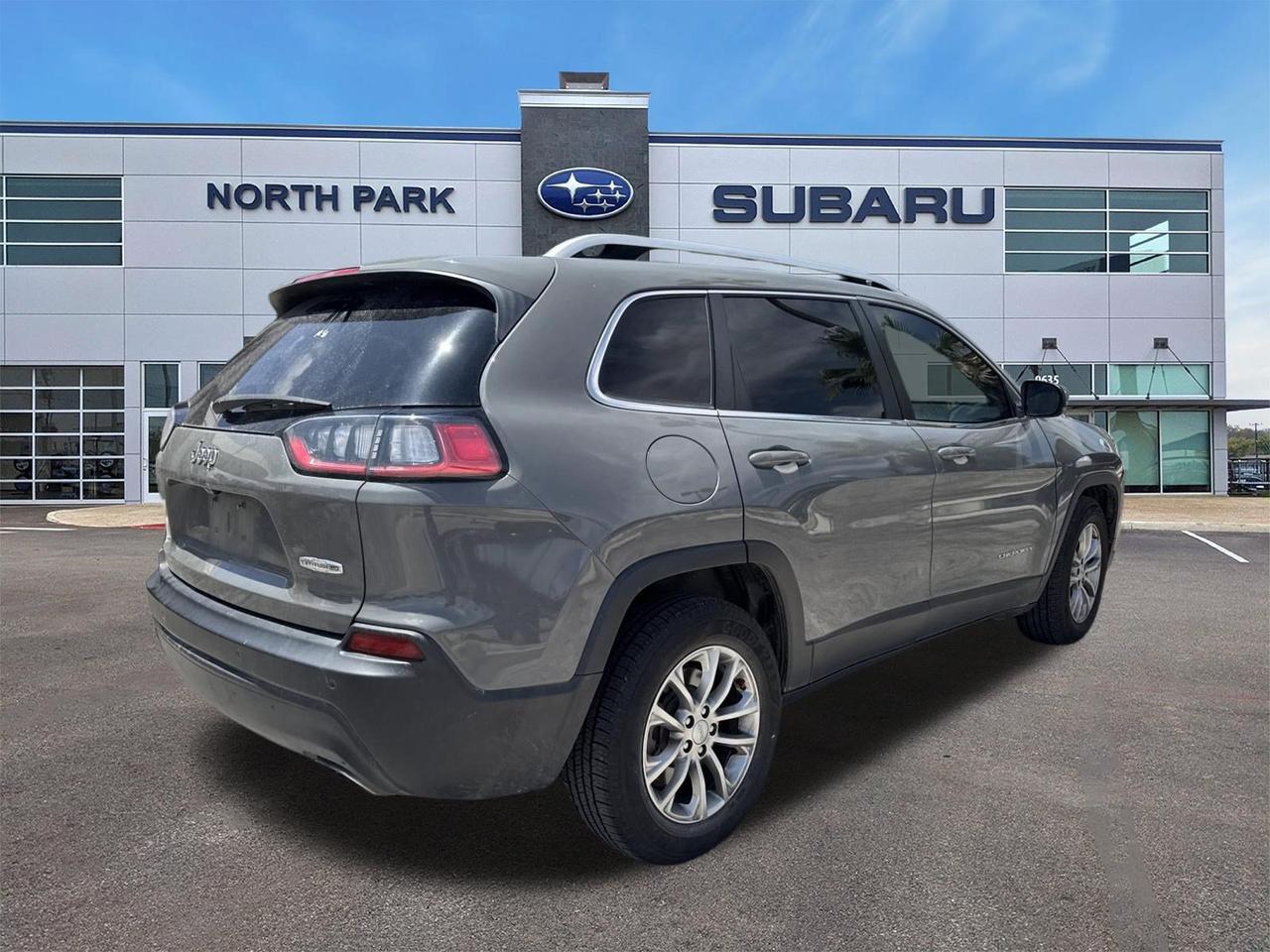 2021 Jeep Cherokee Latitude Lux