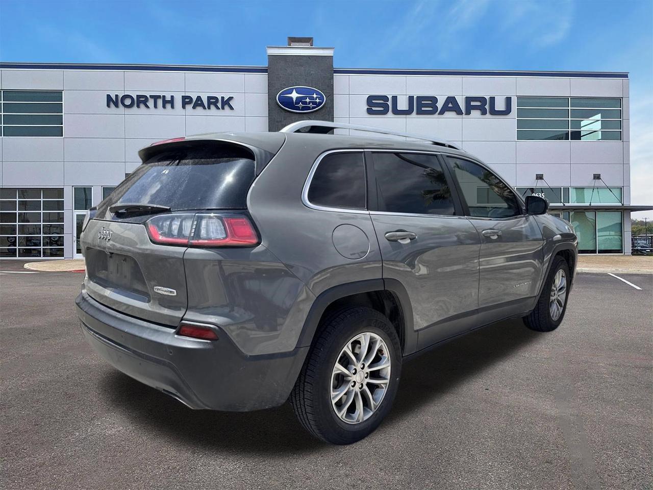 2021 Jeep Cherokee Latitude Lux