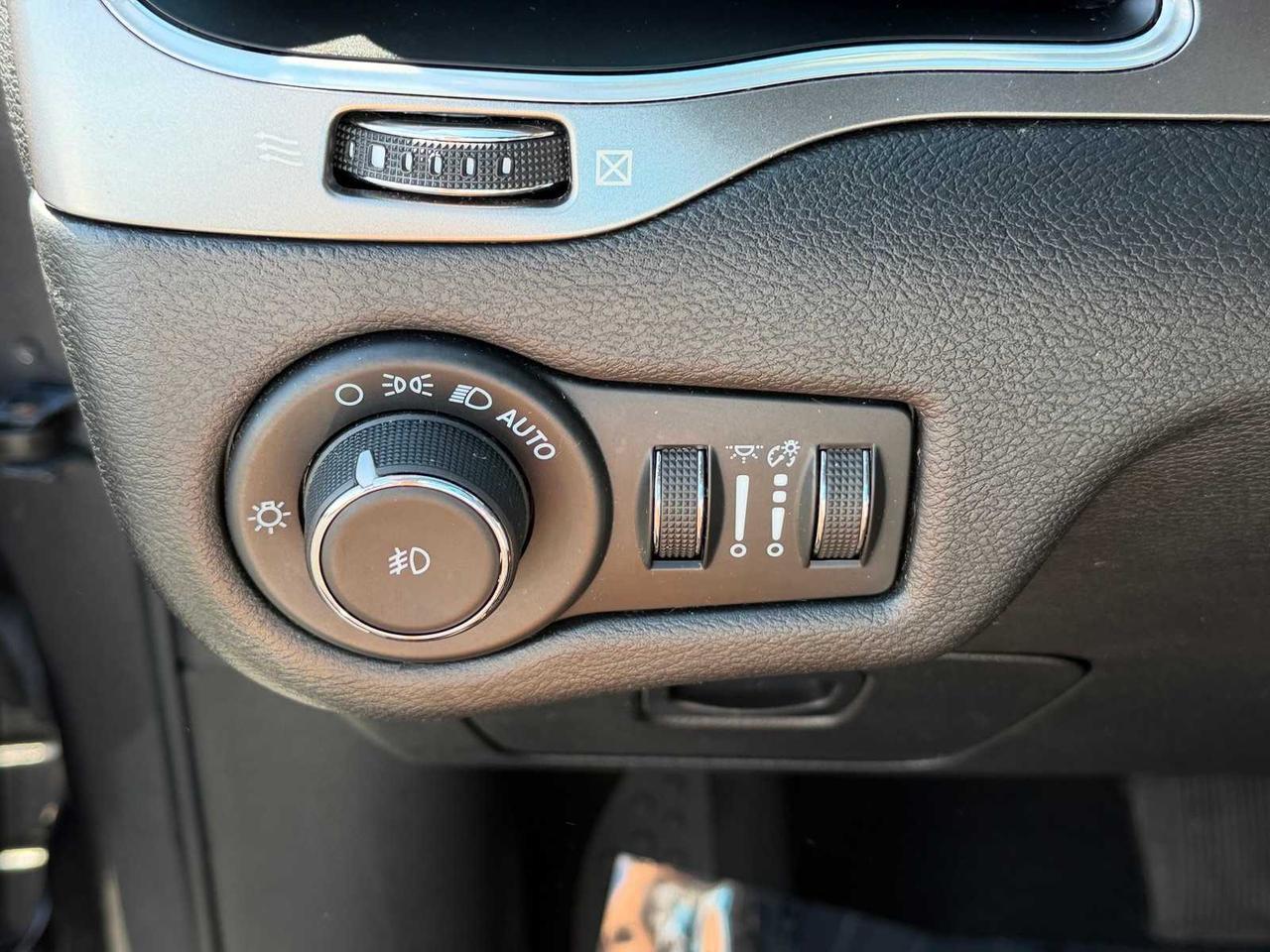 2021 Jeep Cherokee Latitude Lux Irving TX