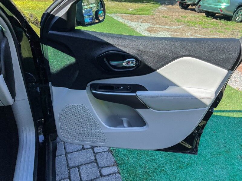 2021 Jeep Cherokee Latitude Lux Wilmington NC