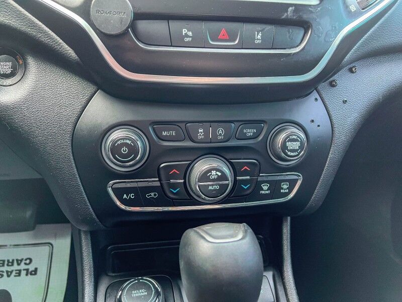 2021 Jeep Cherokee Latitude Lux Wilmington NC