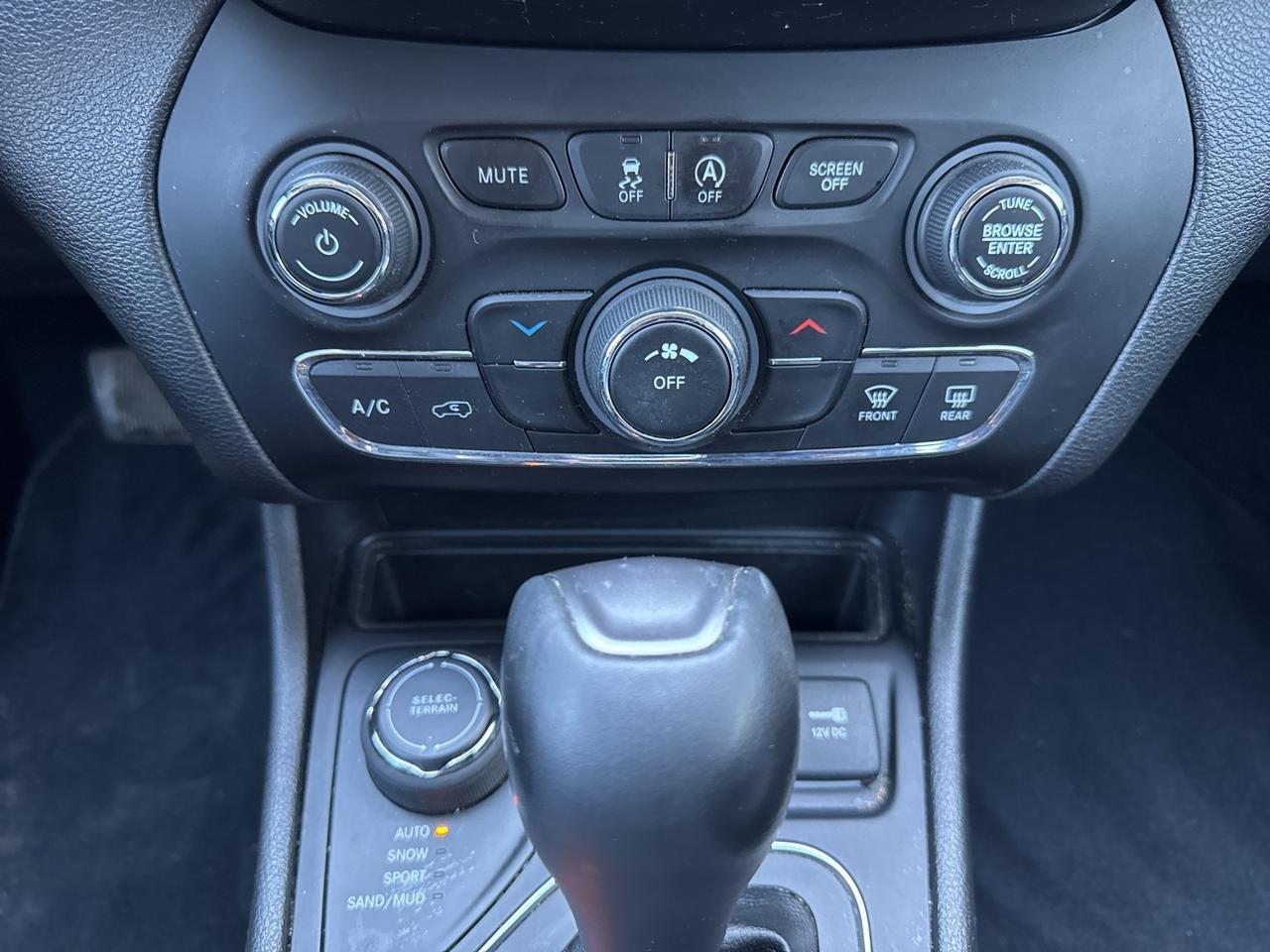 2021 Jeep Cherokee Latitude Lux Warrenton VA