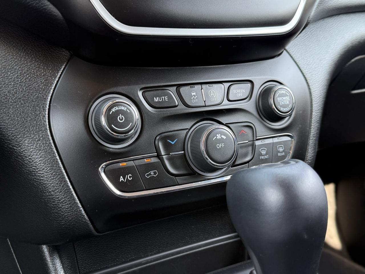 2021 Jeep Cherokee Latitude Plus Crestwood KY