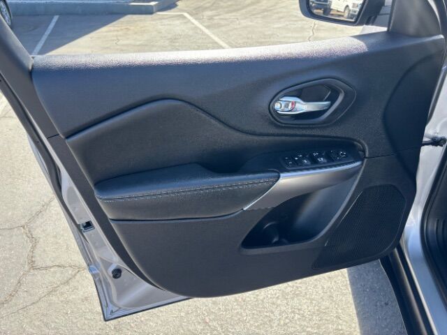 2021 Jeep Cherokee Latitude Plus FWD Mesa AZ