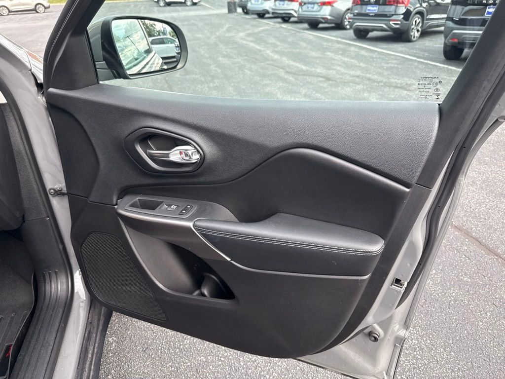 2021 Jeep Cherokee Latitude Plus Mount Joy PA