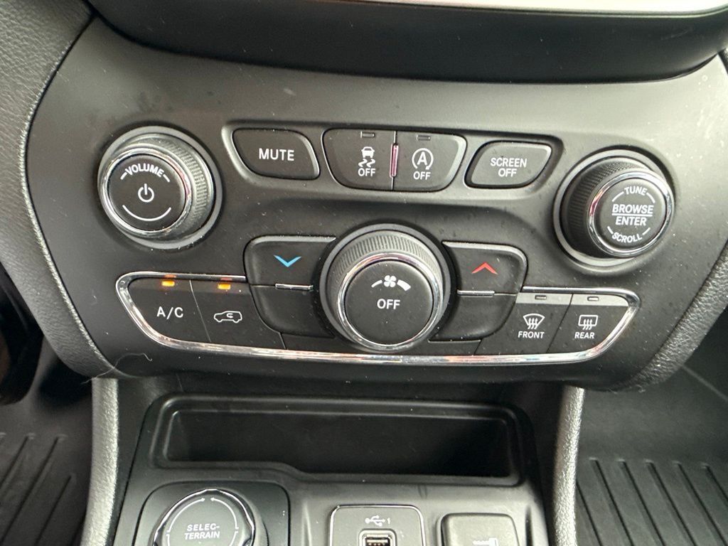 2021 Jeep Cherokee Latitude Plus Mount Joy PA