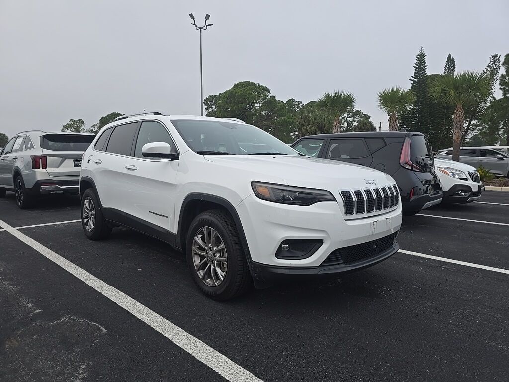 2021 Jeep Cherokee Latitude Plus Oshkosh WI