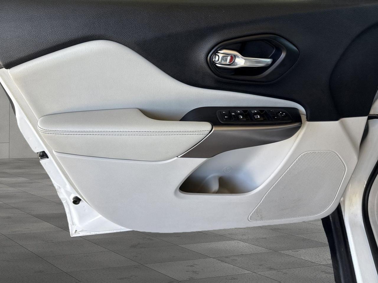 2021 Jeep Cherokee Latitude Plus San Antonio TX