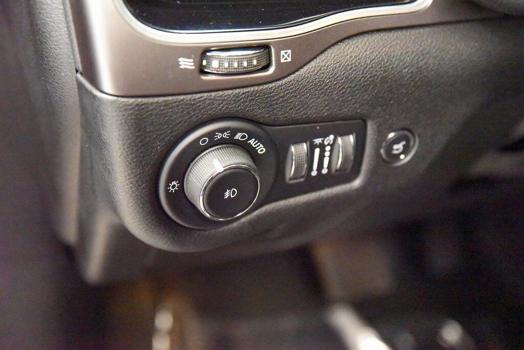 2021 Jeep Cherokee Limited Akron