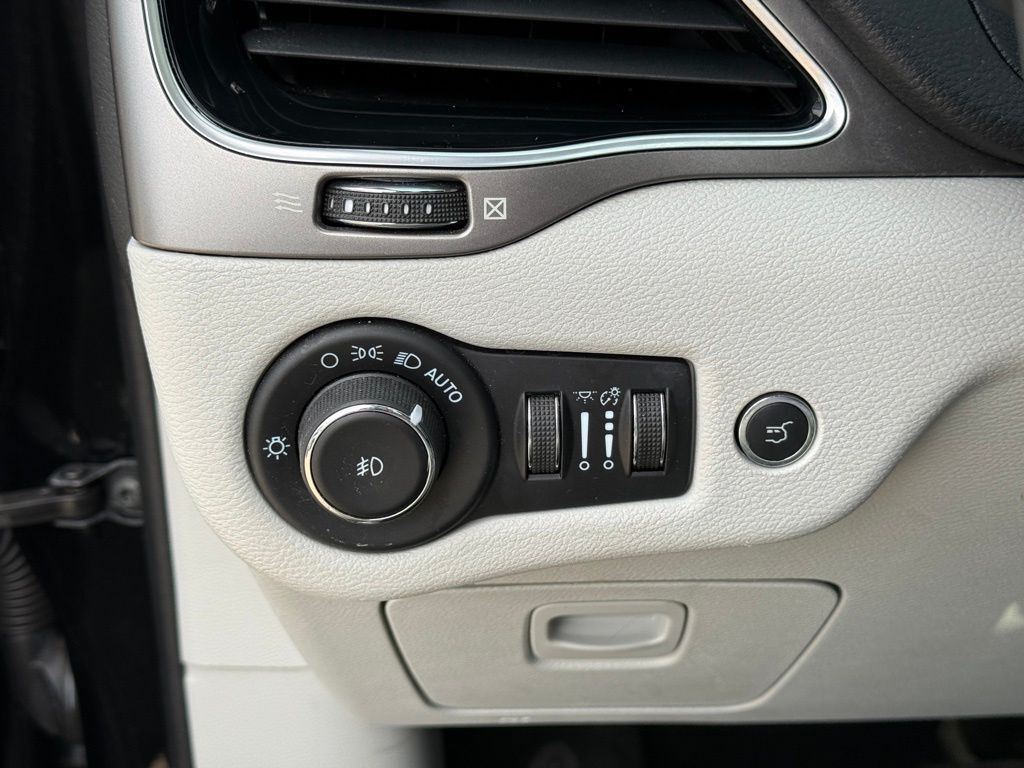 2021 Jeep Cherokee Limited Crestwood KY