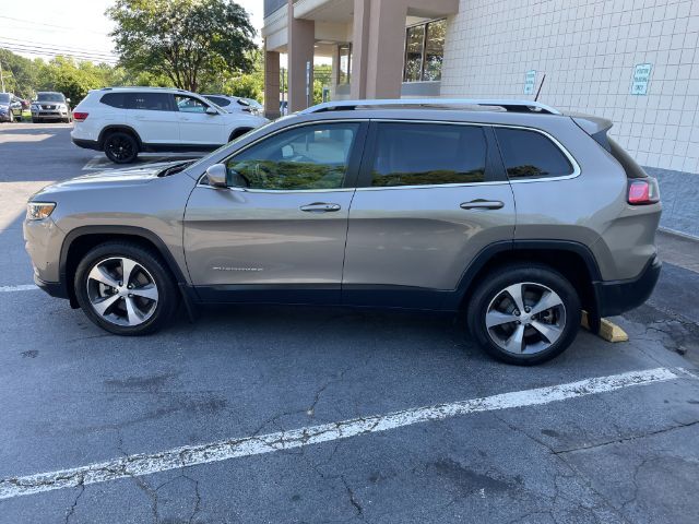 2021 Jeep Cherokee Limited FWD