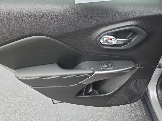2021 Jeep Cherokee Limited HAMBURG PA