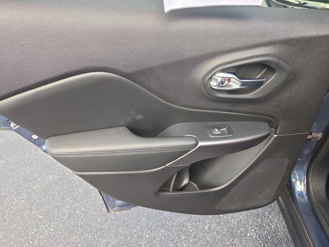 2021 Jeep Cherokee Limited HAMBURG PA