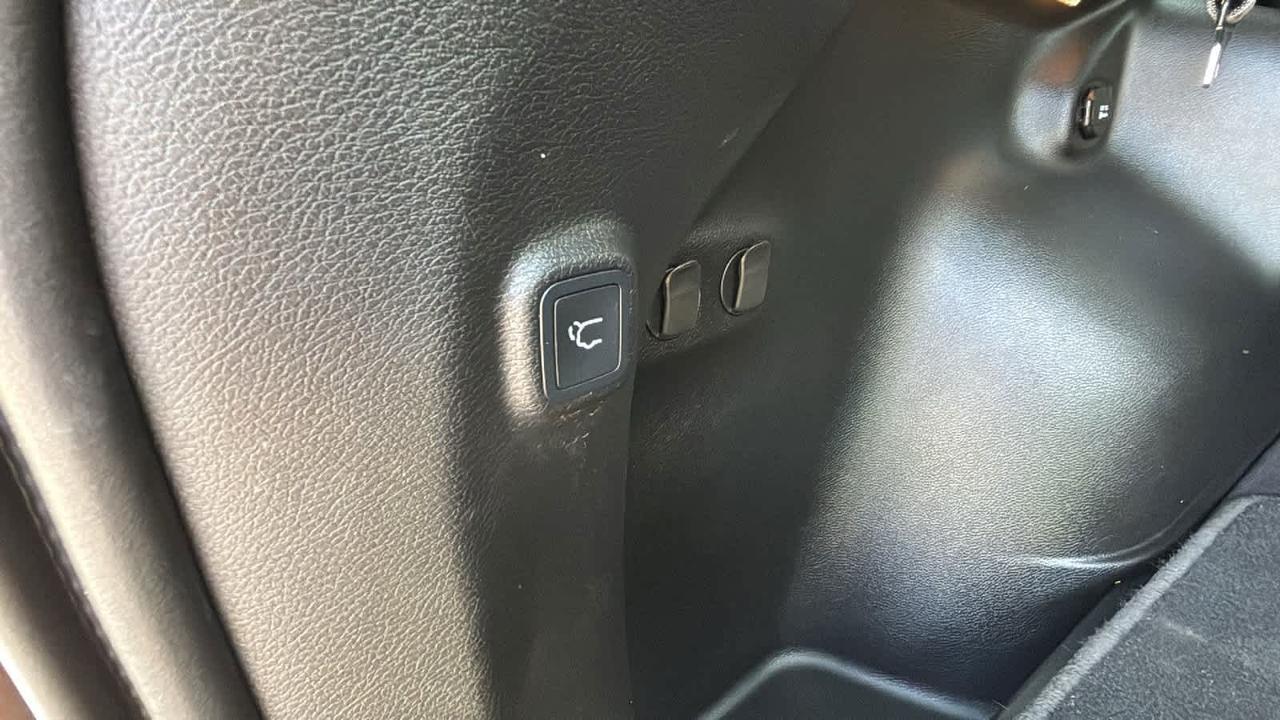 2021 Jeep Cherokee Limited Hudson MA