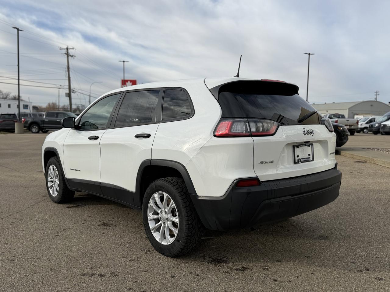 2021 Jeep Cherokee Sport 4x4 | Cloth | Heated Seats | Remote Start | UConnect Redwater AB