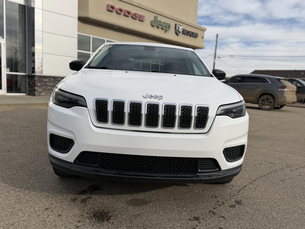 2021 Jeep Cherokee Sport 4x4 | Cloth | Heated Seats | Remote Start | UConnect Redwater AB