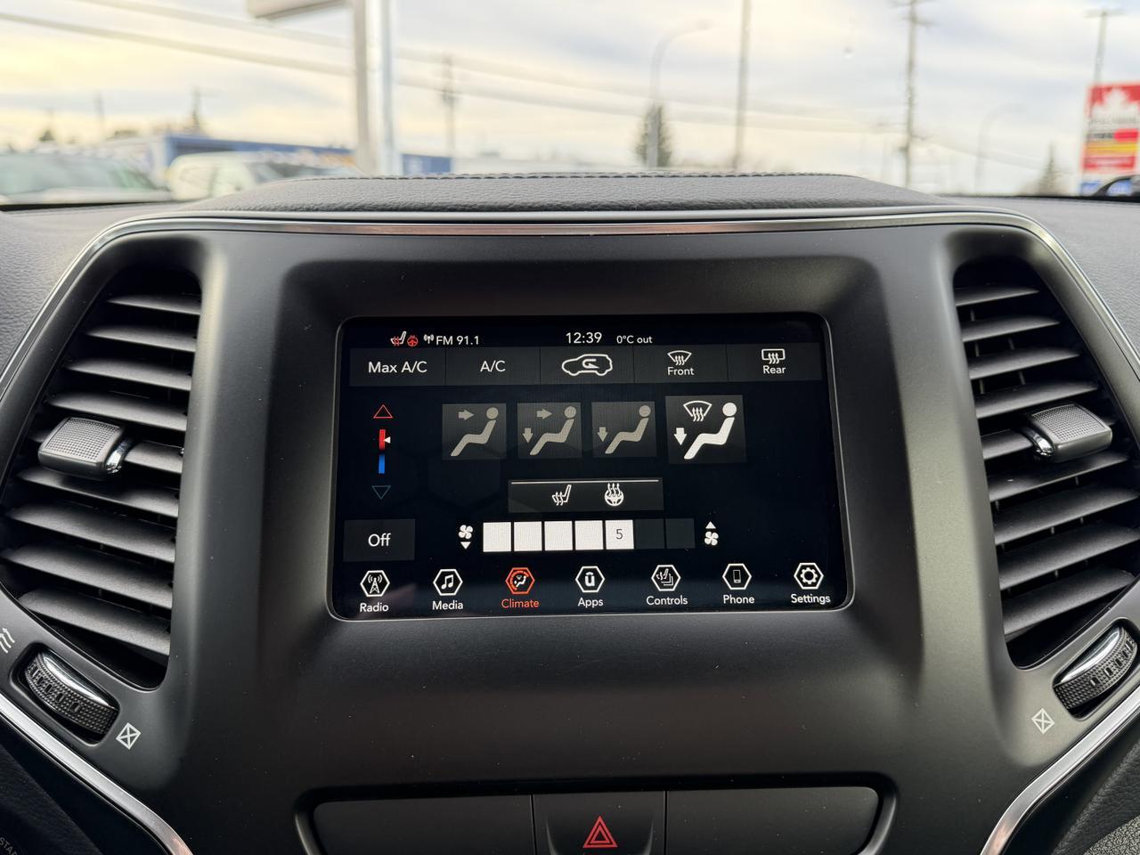 2021 Jeep Cherokee Sport 4x4 | Cloth | Heated Seats | Remote Start | UConnect Redwater AB