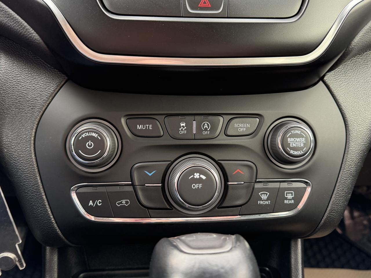 2021 Jeep Cherokee Sport 4x4 | Cloth | Heated Seats | Remote Start | UConnect Redwater AB