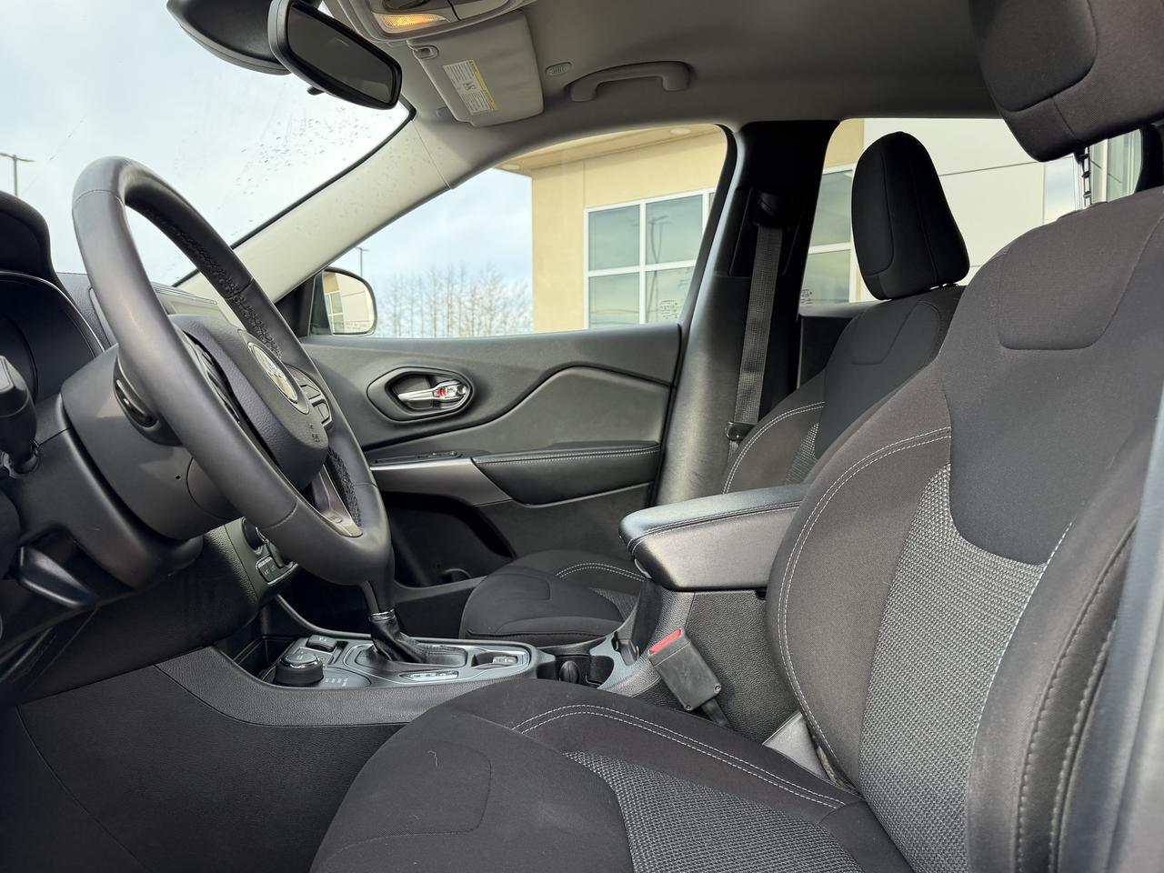 2021 Jeep Cherokee Sport 4x4 | Cloth | Heated Seats | Remote Start | UConnect Redwater AB