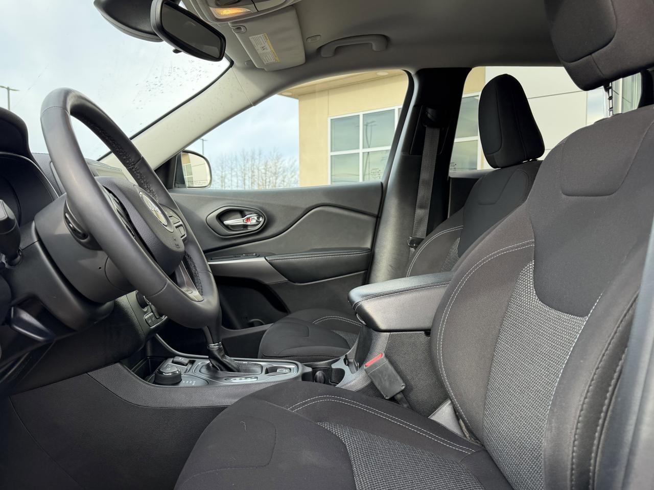 2021 Jeep Cherokee Sport 4x4 | Cloth | Heated Seats | Remote Start | UConnect Redwater AB