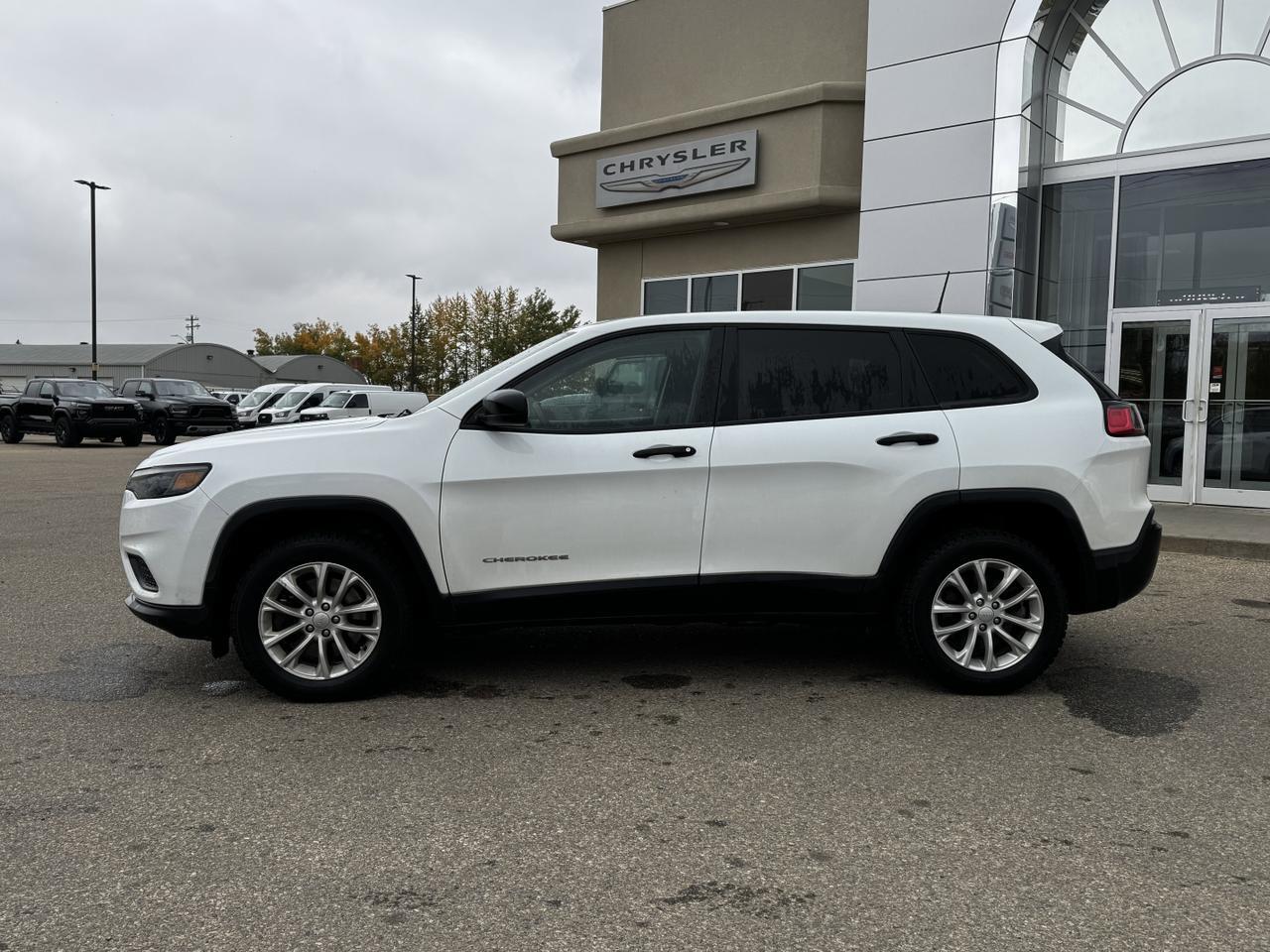 2021 Jeep Cherokee Sport 4x4 | Cloth | Heated Seats | Remote Start | UConnect Redwater AB