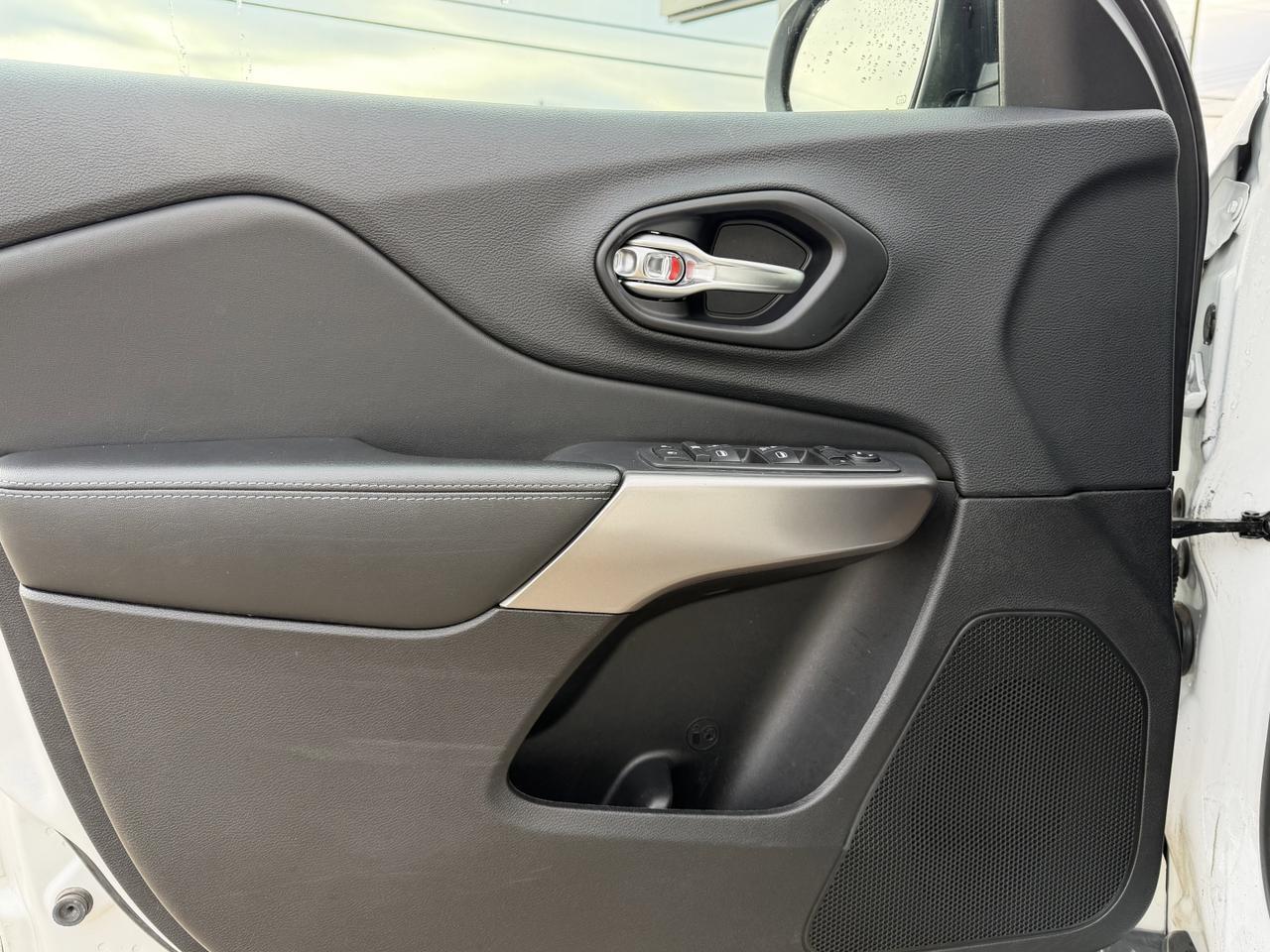 2021 Jeep Cherokee Sport 4x4 | Cloth | Heated Seats | Remote Start | UConnect Redwater AB