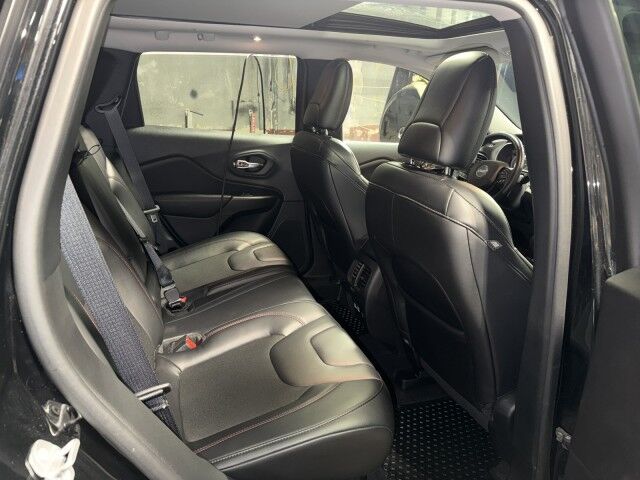 2021 Jeep Cherokee Trailhawk Whitehall PA