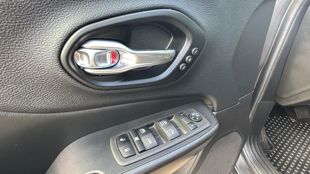 2021 Jeep Cherokee Trailhawk Hudson MA