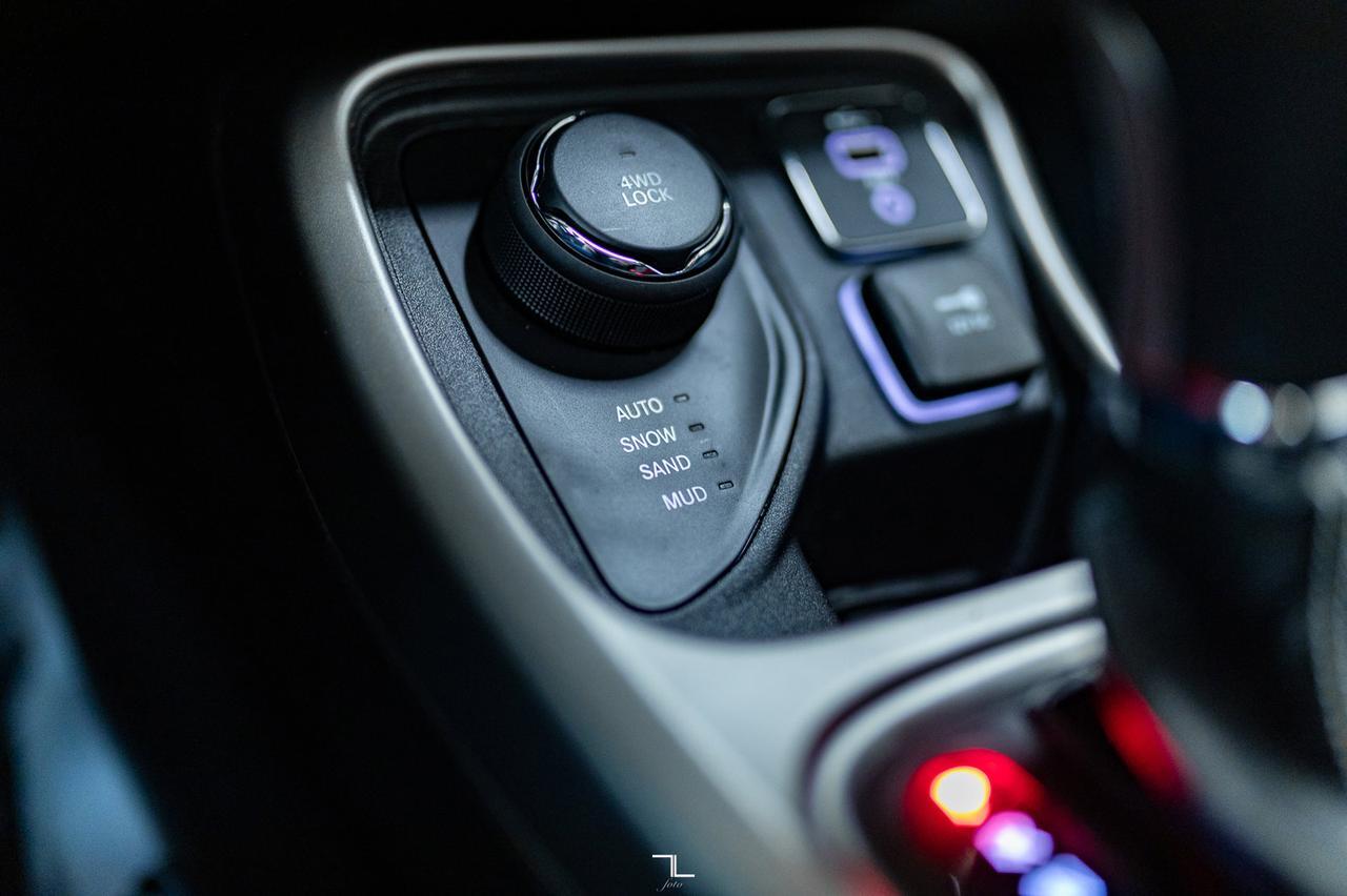 2021 Jeep Compass 4x4 80th Anniversary Leather Roof Nav Red Deer AB