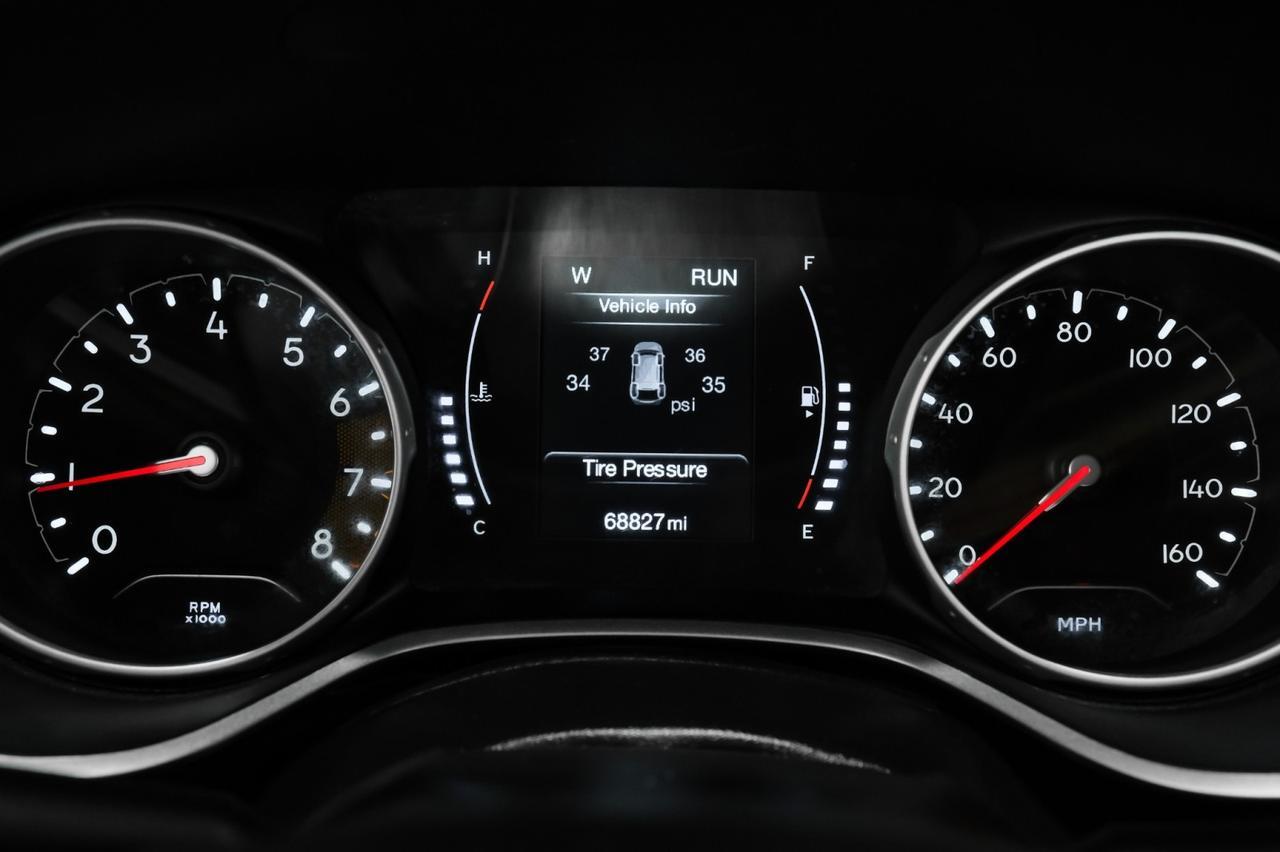 2021 Jeep Compass LATITUDE 4WD AUTOMATIC LEATHER/CLOTH SEATS REAR CAMERA KEYLESS START BLUETOOTH Carrollton TX