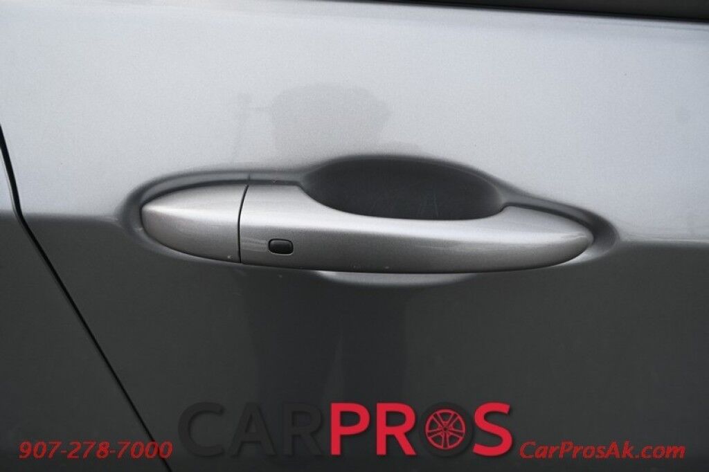 2021 Jeep Compass Trailhawk - 4X4 - Leather Trim Seats - Bluetooth - Backup Camera - Blind Spot and Cross Path Detection - Keyless Entry - Push To Start Anchorage AK
