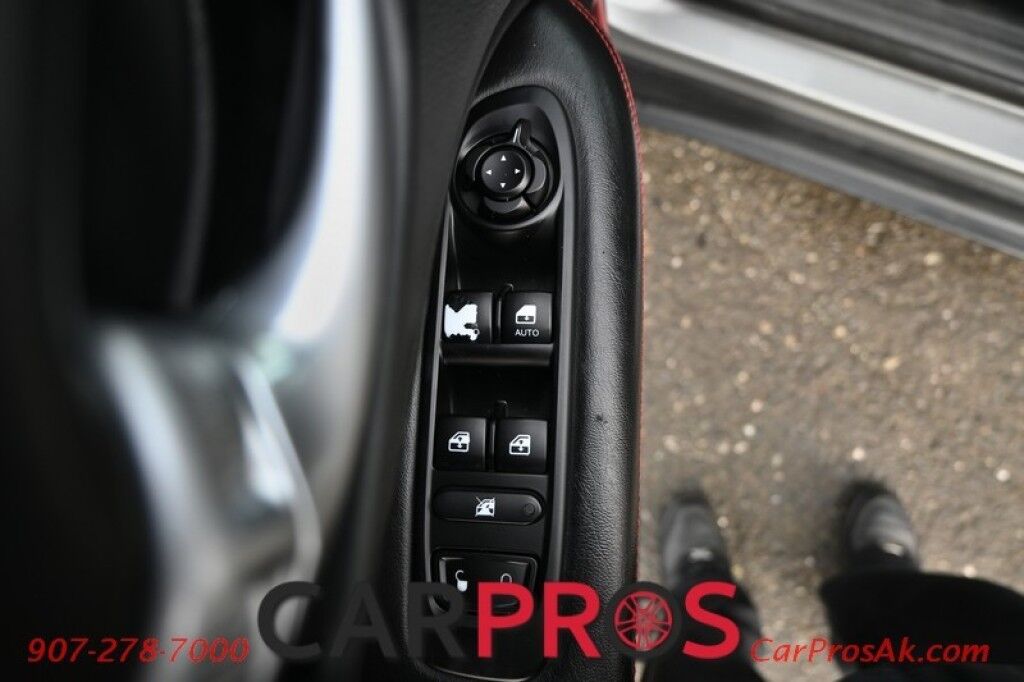 2021 Jeep Compass Trailhawk 4x4 - 2.4L - Leather Seats - Bluetooth - Backup Camera - Blind Spot and Cross Path Detection - Keyless Entry - Push To Start Anchorage AK