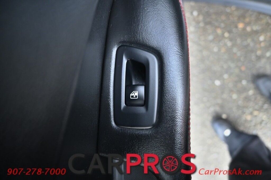 2021 Jeep Compass Trailhawk 4x4 - 2.4L - Leather Seats - Bluetooth - Backup Camera - Blind Spot and Cross Path Detection - Keyless Entry - Push To Start Anchorage AK